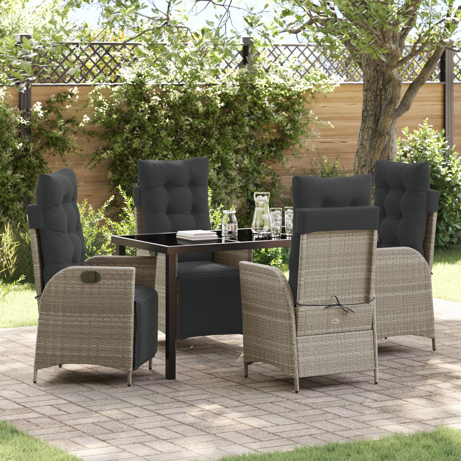 5-teiliges Garten-Esszimmer-Set Hellgraues Poly-Rattan 5-teiliges Garten-Esszimmer-Set Hellgraues Poly-Rattan
