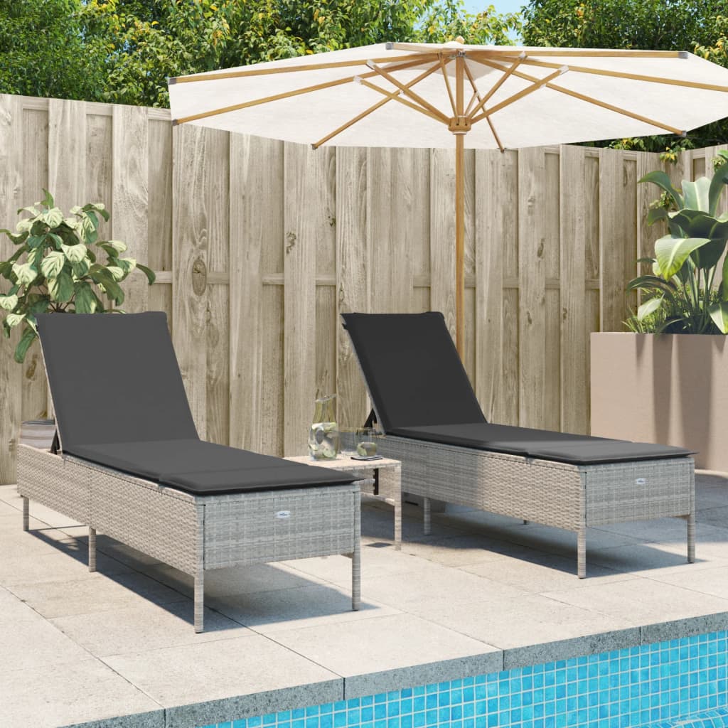 Sonnenliegen mit Auflagen 2 Stk. Hellgrau Poly Rattan Sonnenliegen mit Auflagen 2 Stk. Hellgrau Poly Rattan