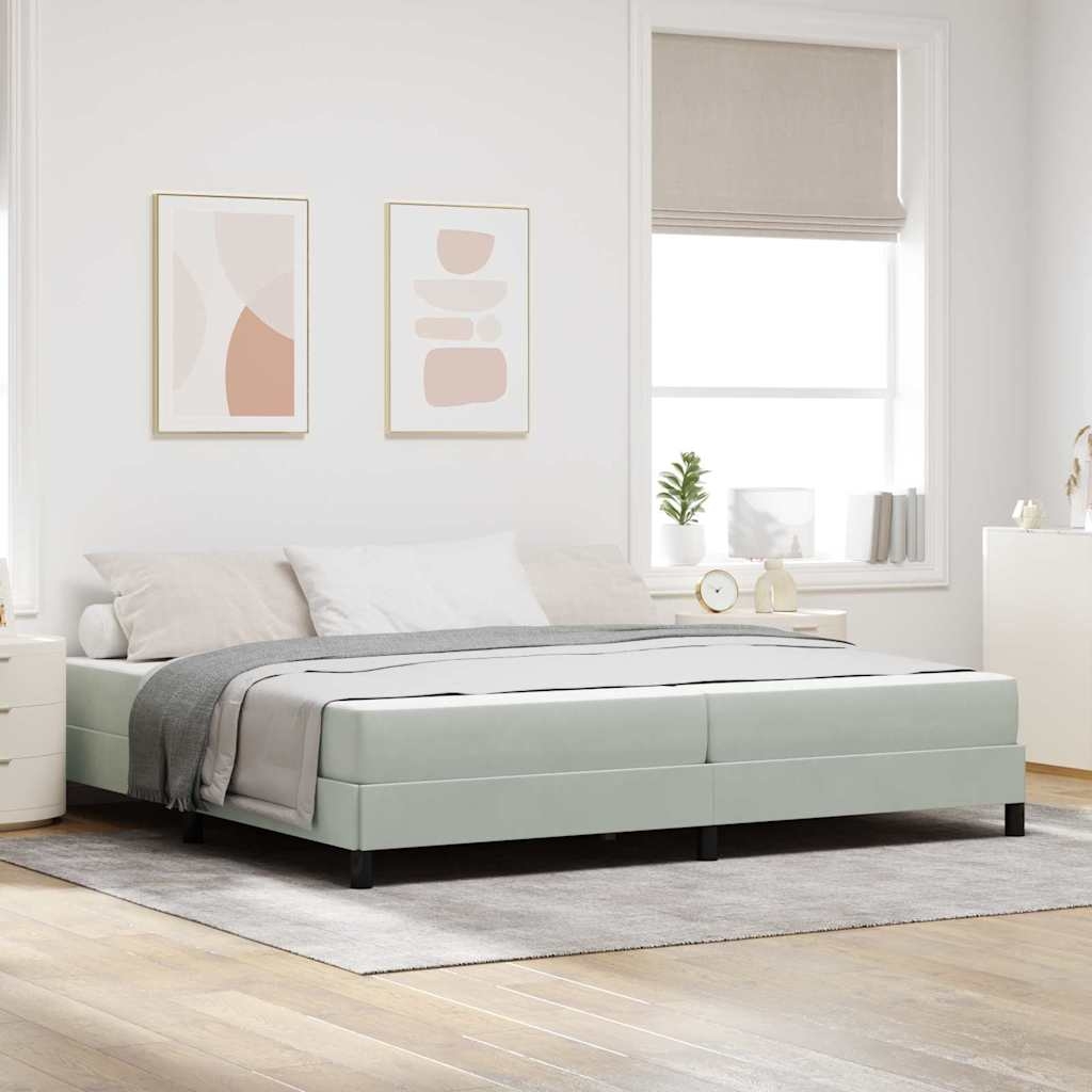 Boxspringbett mit Matratze Hellgrau 200 x 200 cm Samt