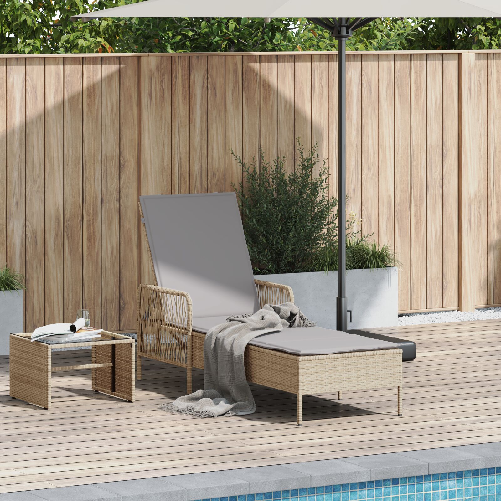 Sonnenliege Beige und Hellgrau PE Rattan 157 x 55 x 92 cm Faltbar Sonnenliege Beige und Hellgrau PE Rattan 157 x 55 x 92 cm Faltbar