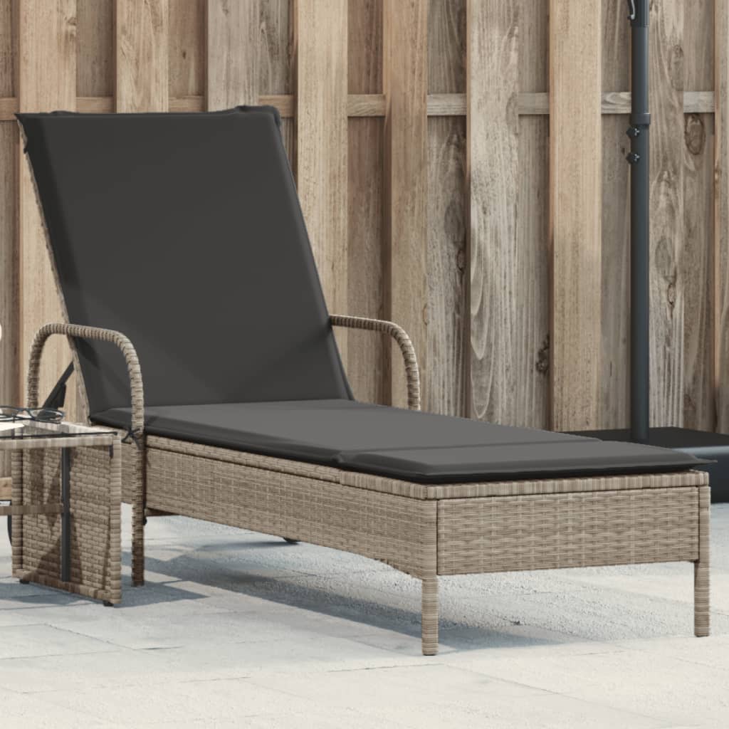 Sonnenliege mit Rollen und Auflage Hellgrau Poly Rattan Sonnenliege mit Rollen und Auflage Hellgrau Poly Rattan