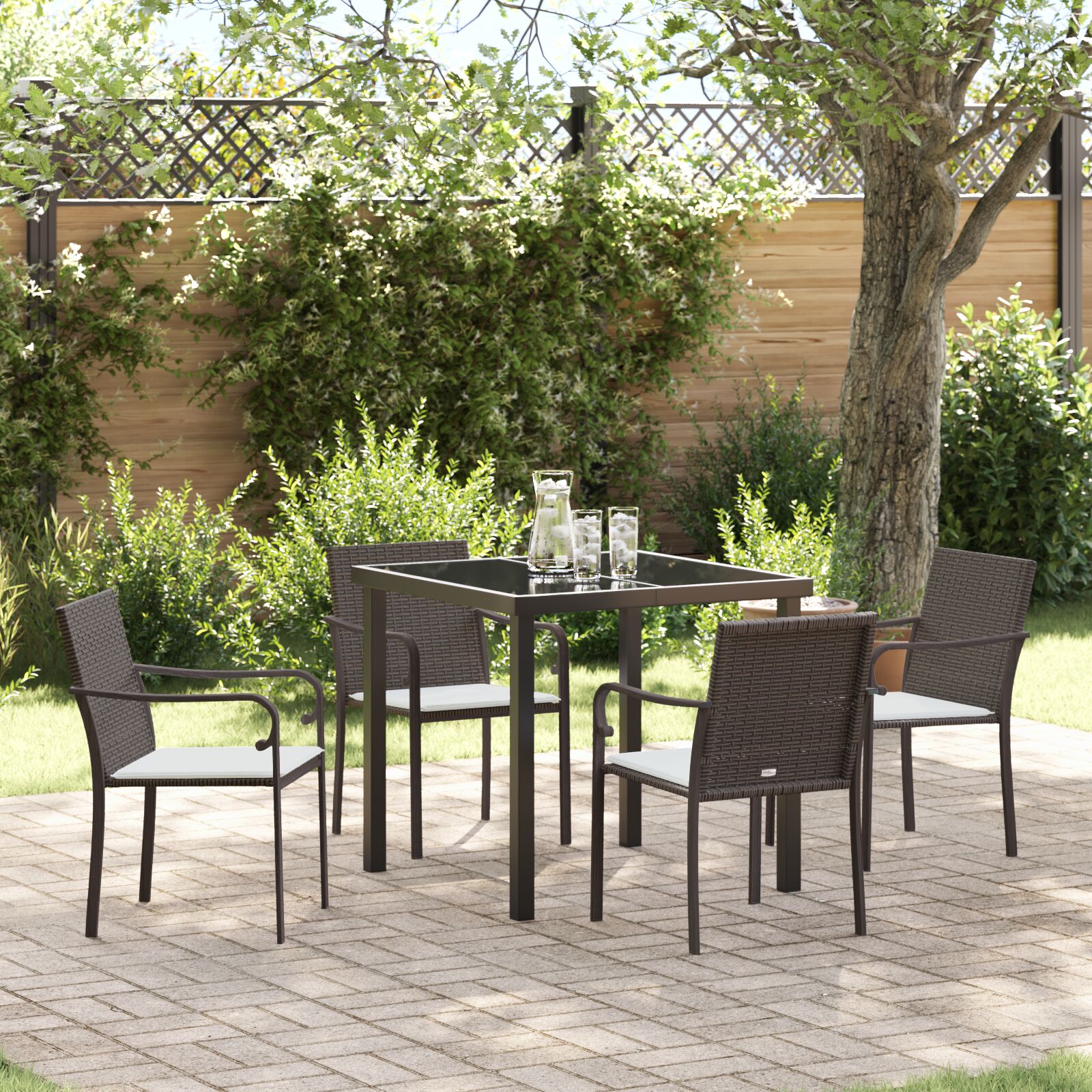 vidaXL 5-teiliges Garten-Esszimmer-Set mit Kissen in Braun aus Poly-Rattan vidaXL 5-teiliges Garten-Esszimmer-Set mit Kissen in Braun aus Poly-Rattan