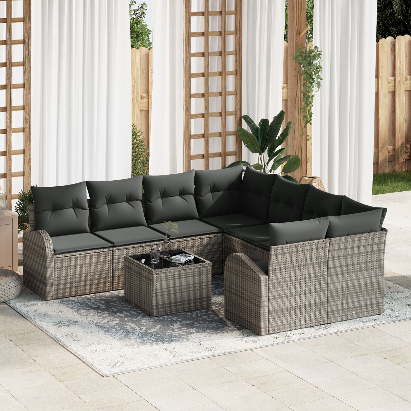 9-teiliges Garten Sofa Set mit Kissen aus grauem Poly-Rattan 9-teiliges Garten Sofa Set mit Kissen aus grauem Poly-Rattan