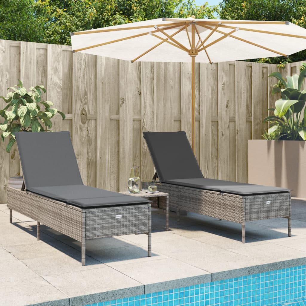Sonnenliegen mit Auflagen 2 Stk. Grau Poly Rattan Sonnenliegen mit Auflagen 2 Stk. Grau Poly Rattan
