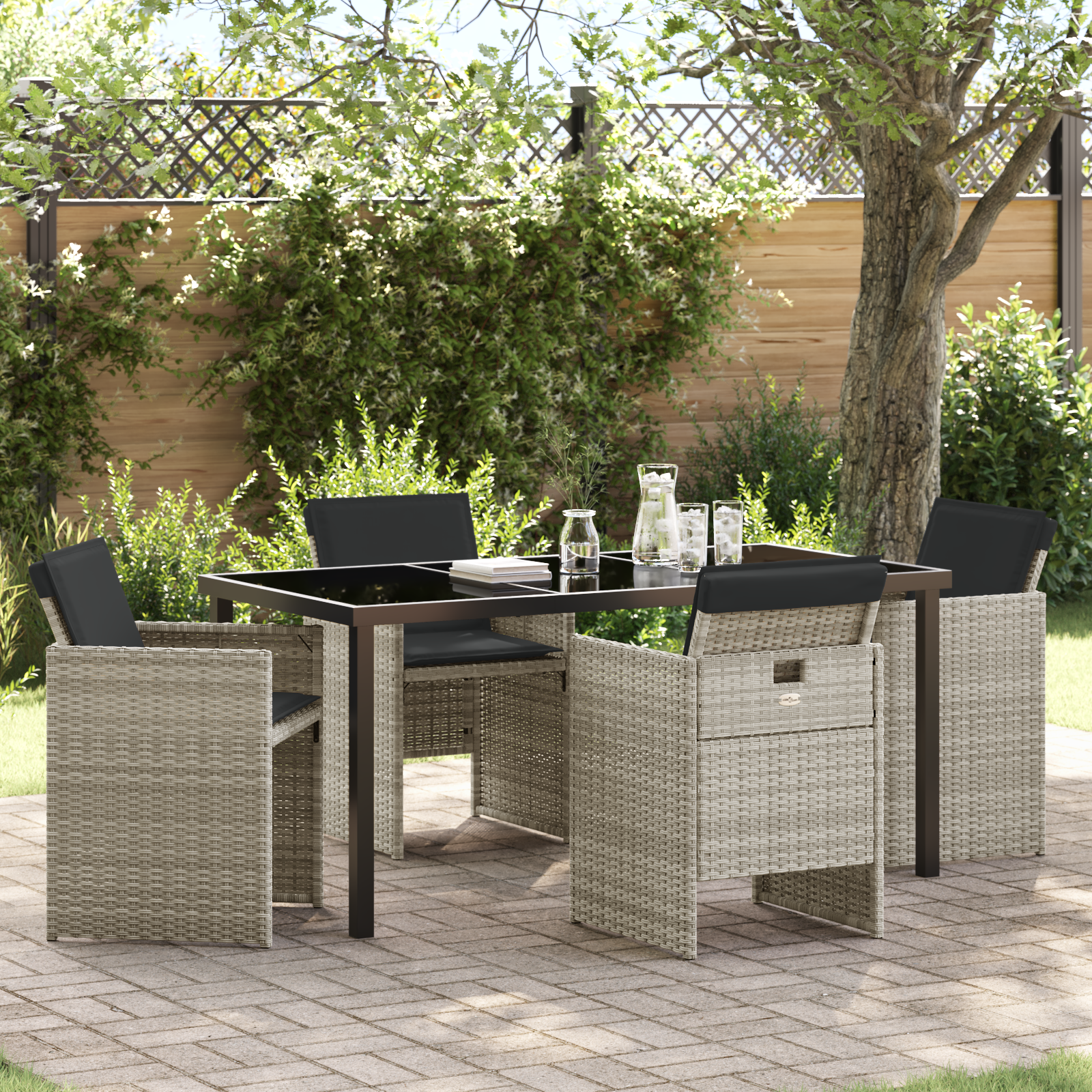 5-teiliges Garten Essgruppe mit Kissen Hellgrau Poly Rattan 5-teiliges Garten Essgruppe mit Kissen Hellgrau Poly Rattan